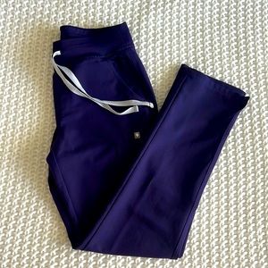Purple FIGS SCRUBS XS Yola Skinny Scrub 2.0